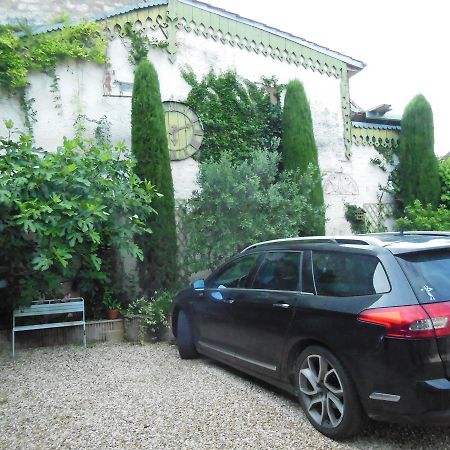 Les Bains Bed & Breakfast Cheny 外观 照片