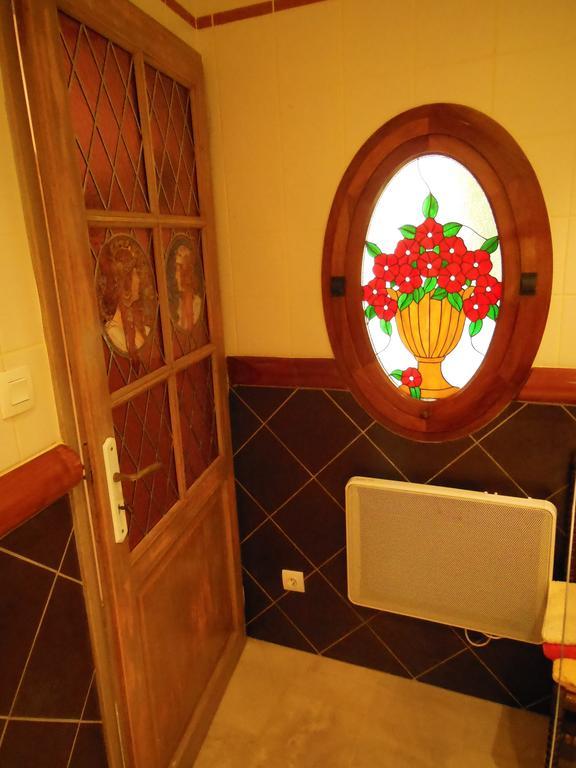 Les Bains Bed & Breakfast Cheny 外观 照片